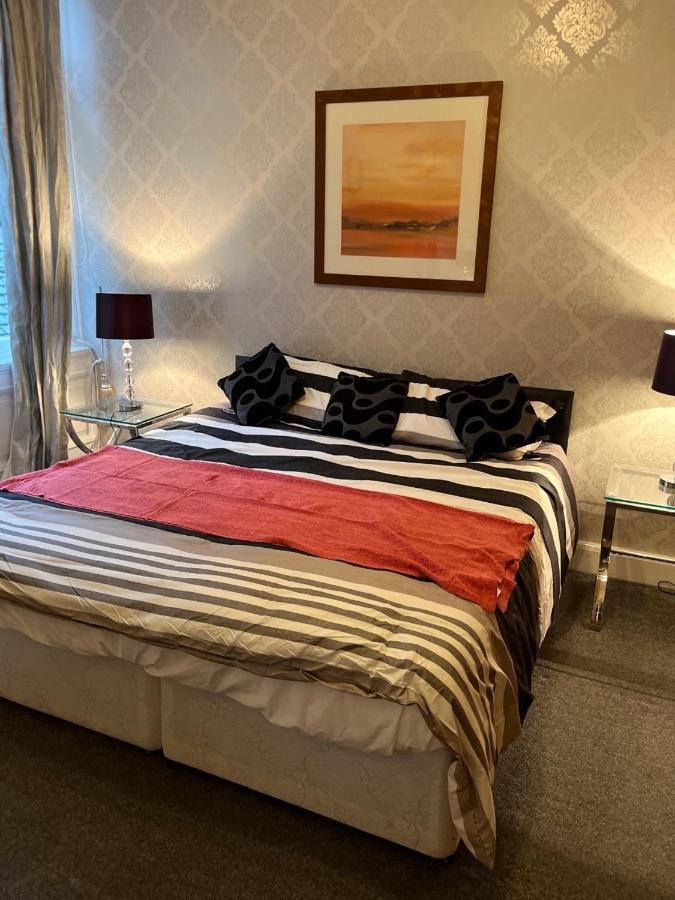 Royal Mile Mansions 2 Bedroom - Edinburgh City Centre Exterior foto