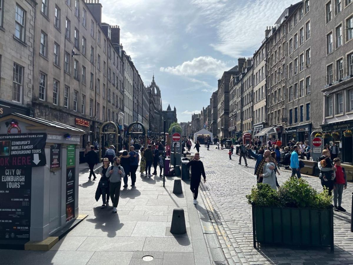 Royal Mile Mansions 2 Bedroom - Edinburgh City Centre Exterior foto